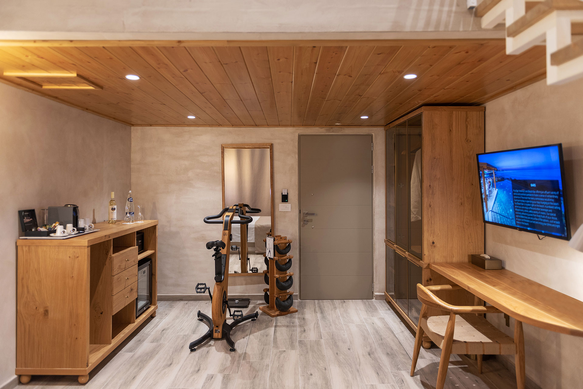 Loft room minibar and amenities